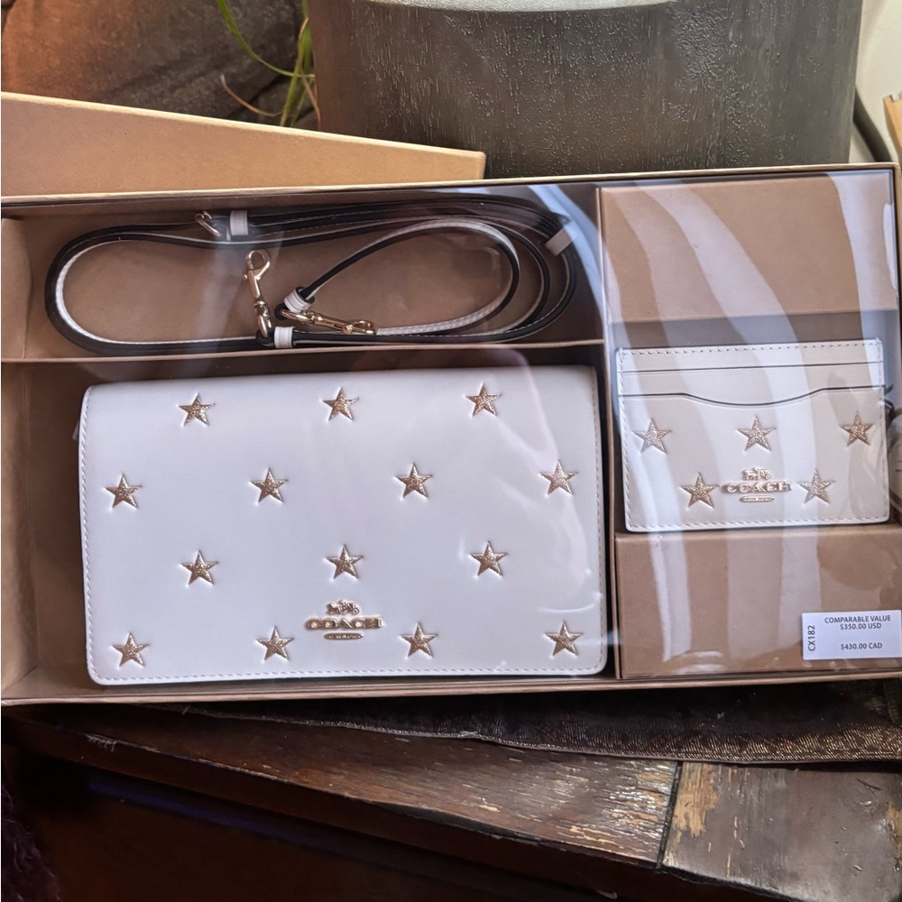 Authentic COACH Smooth glitter stars  flap crossbody with a card holder set
